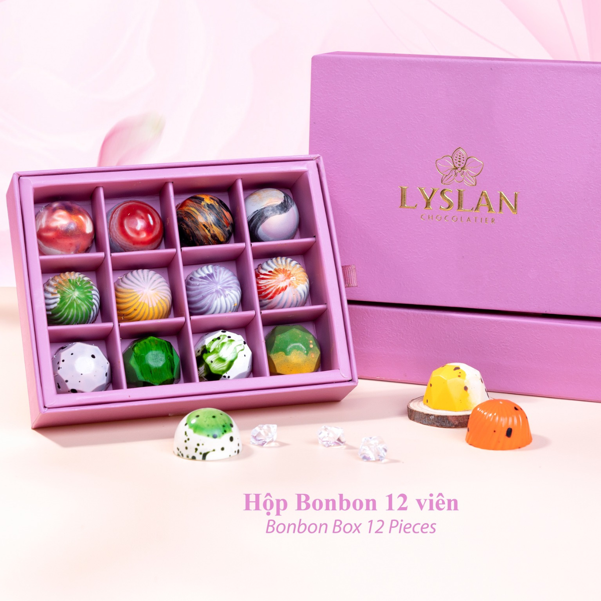 Bonbon Pink Box 12 Pieces - The Grand Voyage