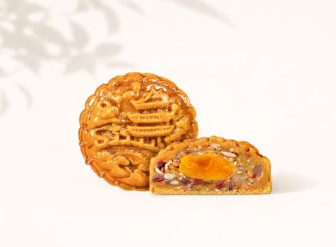 Classic Savory Mixed Nuts Mooncake/ Bánh Trung Thu Truyền Thống Thập Cẩm