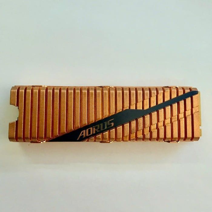 Ổ cứng ssd 2T heatsink cũ