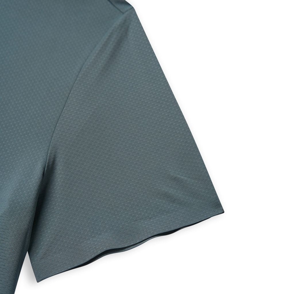 ÁO POLO KHÔNG ĐƯỜNG MAY VITIMEX DÁNG ÔM VỪA SLIMFIT TRƠN ATE 5001