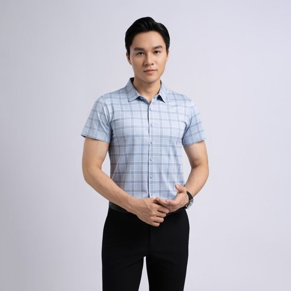 Áo sơ mi ngắn tay kẻ có khả năng biến hóa linh hoạt