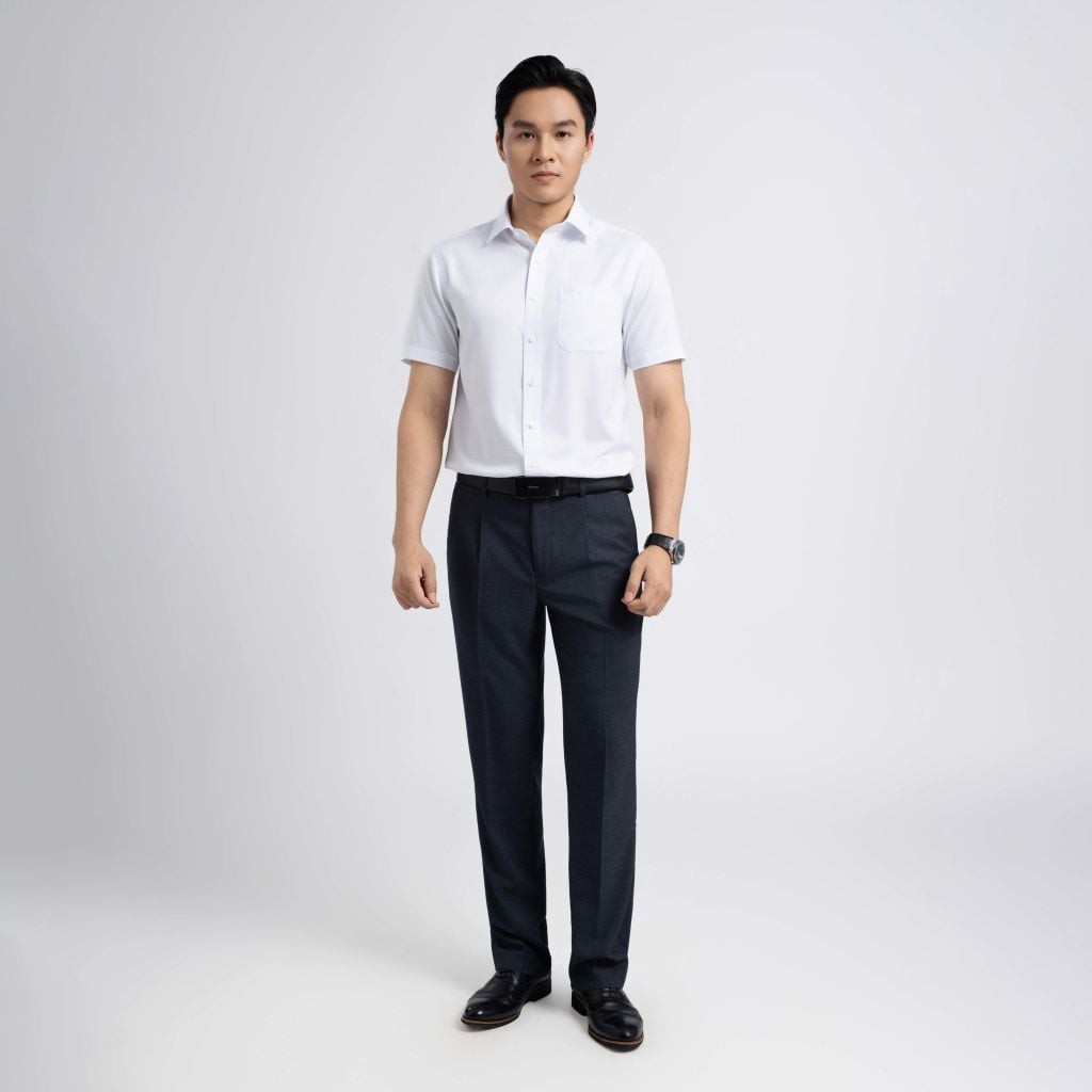 ÁO SƠ MI NGẮN TAY VITIMEX DÁNG RỘNG VỪA REGULAR TRẮNG ARC 4033