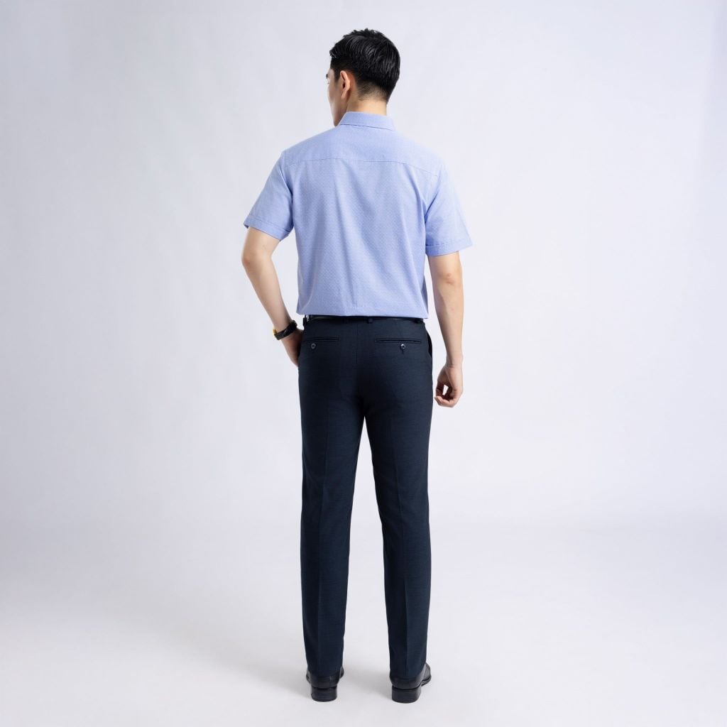 ÁO SƠ MI NGẮN TAY VITIMEX DÁNG RỘNG VỪA REGULAR HỌA TIẾT CHÌM ARC 4045