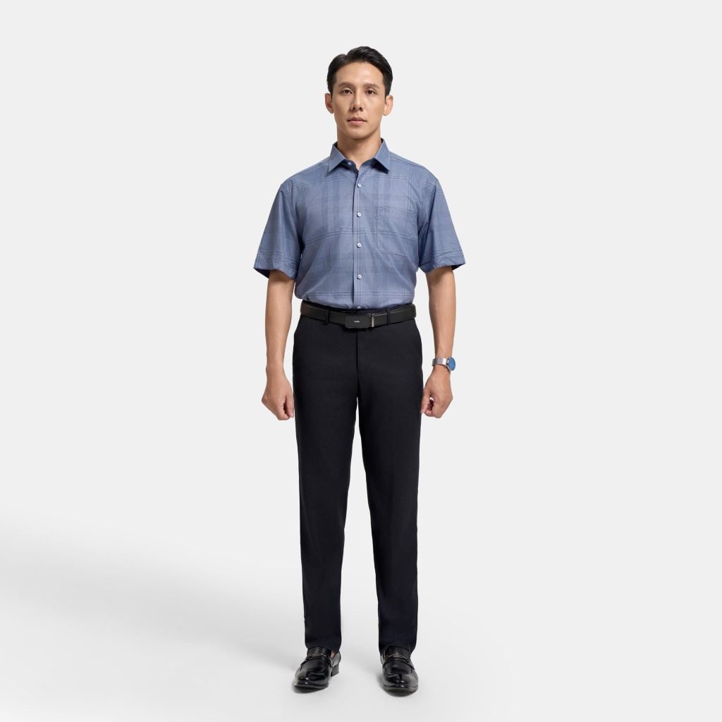 ÁO SƠ MI NGẮN TAY VITIMEX DÁNG RỘNG VỪA REGULAR KẺ ARC 4056