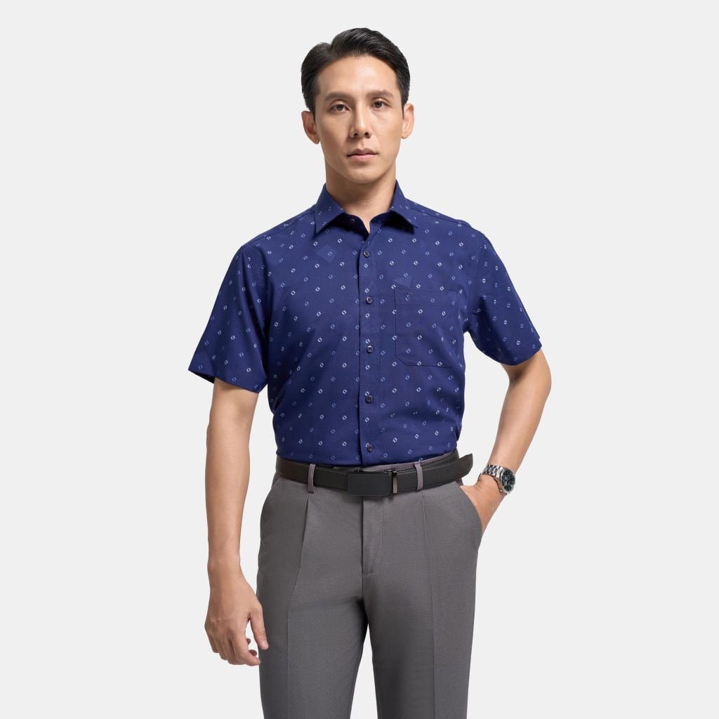 ÁO SƠ MI NGẮN TAY VITIMEX DÁNG RỘNG VỪA REGULAR HỌA TIẾT CHẤM BI ARC 4090