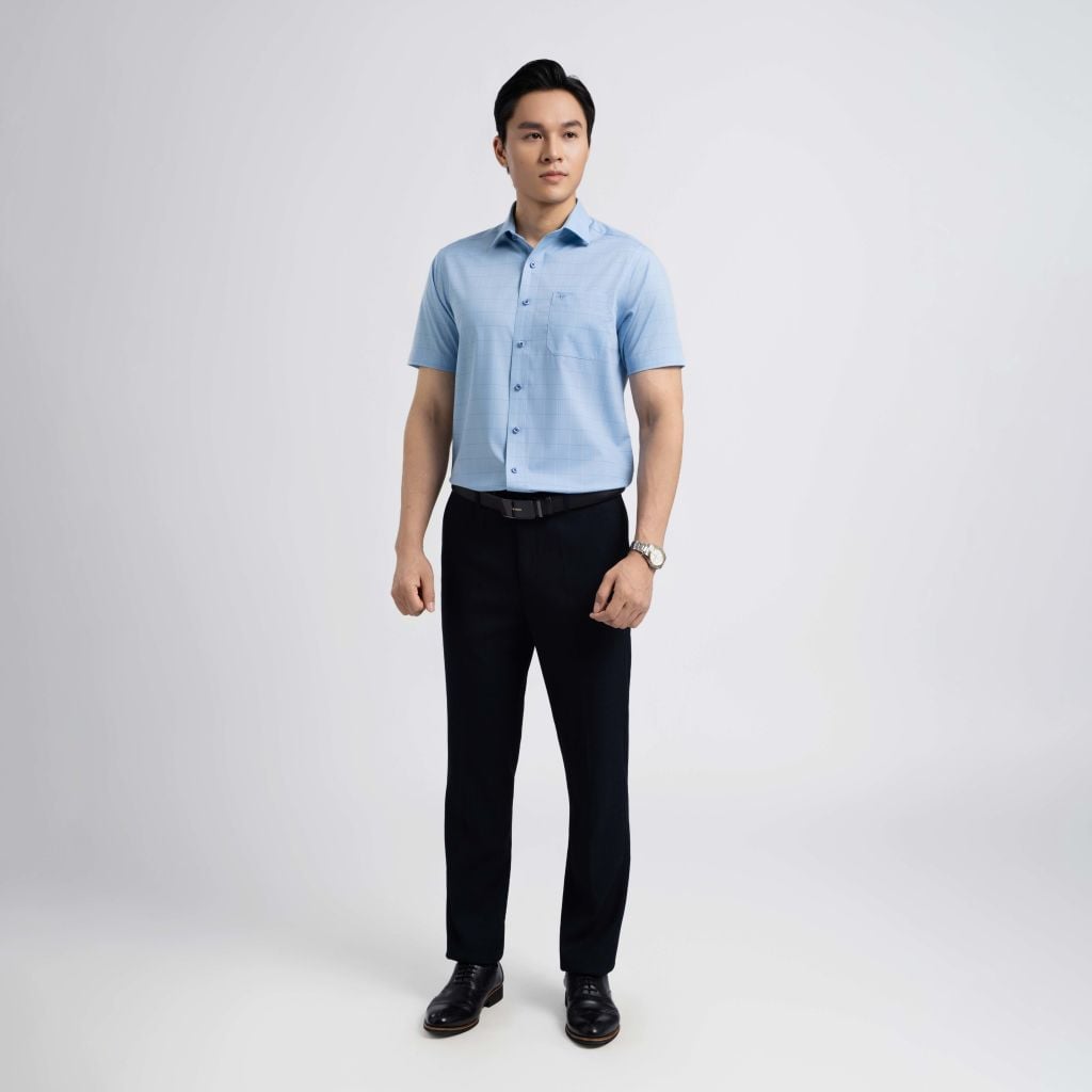 ÁO SƠ MI NGẮN TAY VITIMEX DÁNG RỘNG VỪA REGULAR KẺ CARO ARC 4112