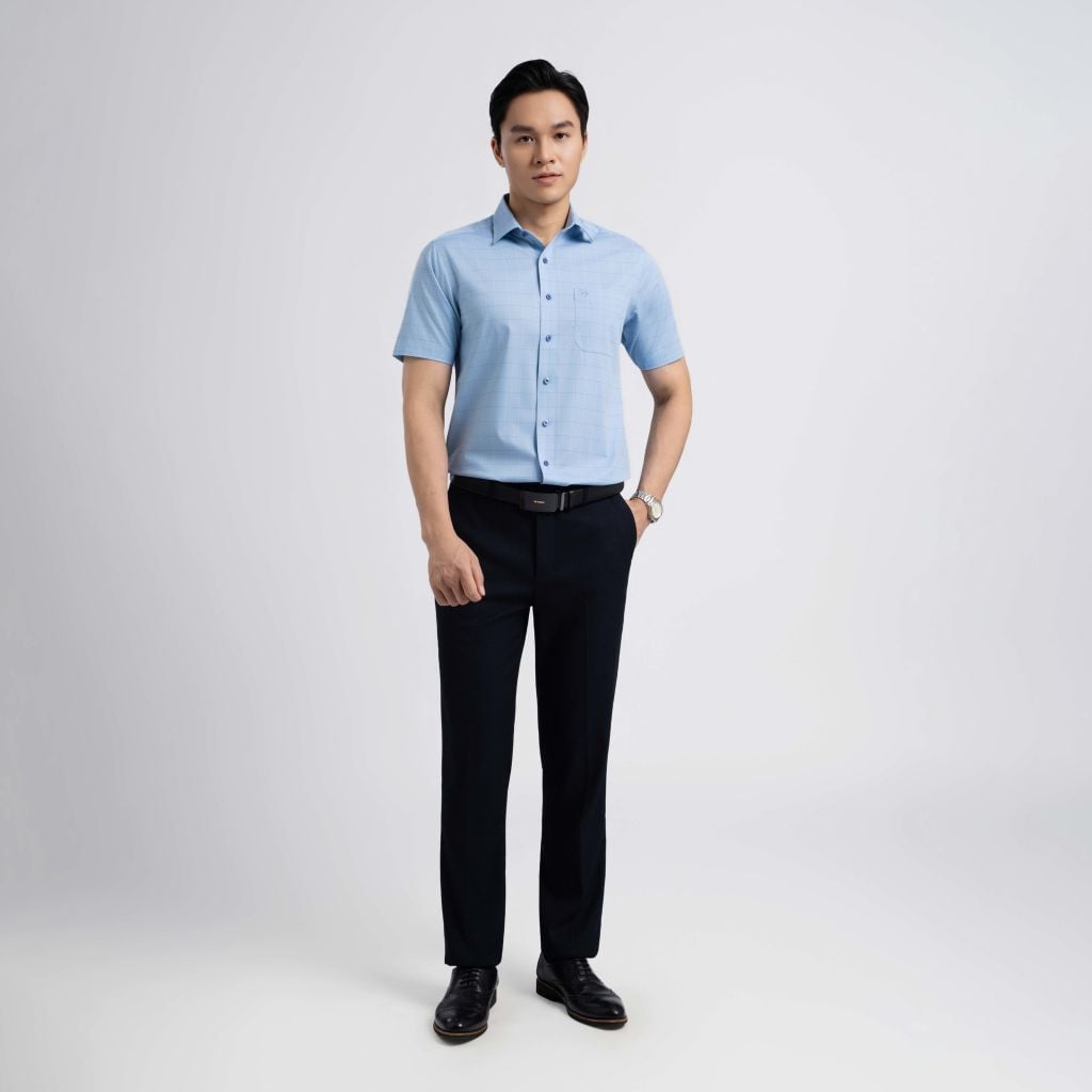 ÁO SƠ MI NGẮN TAY VITIMEX DÁNG RỘNG VỪA REGULAR KẺ CARO ARC 4112