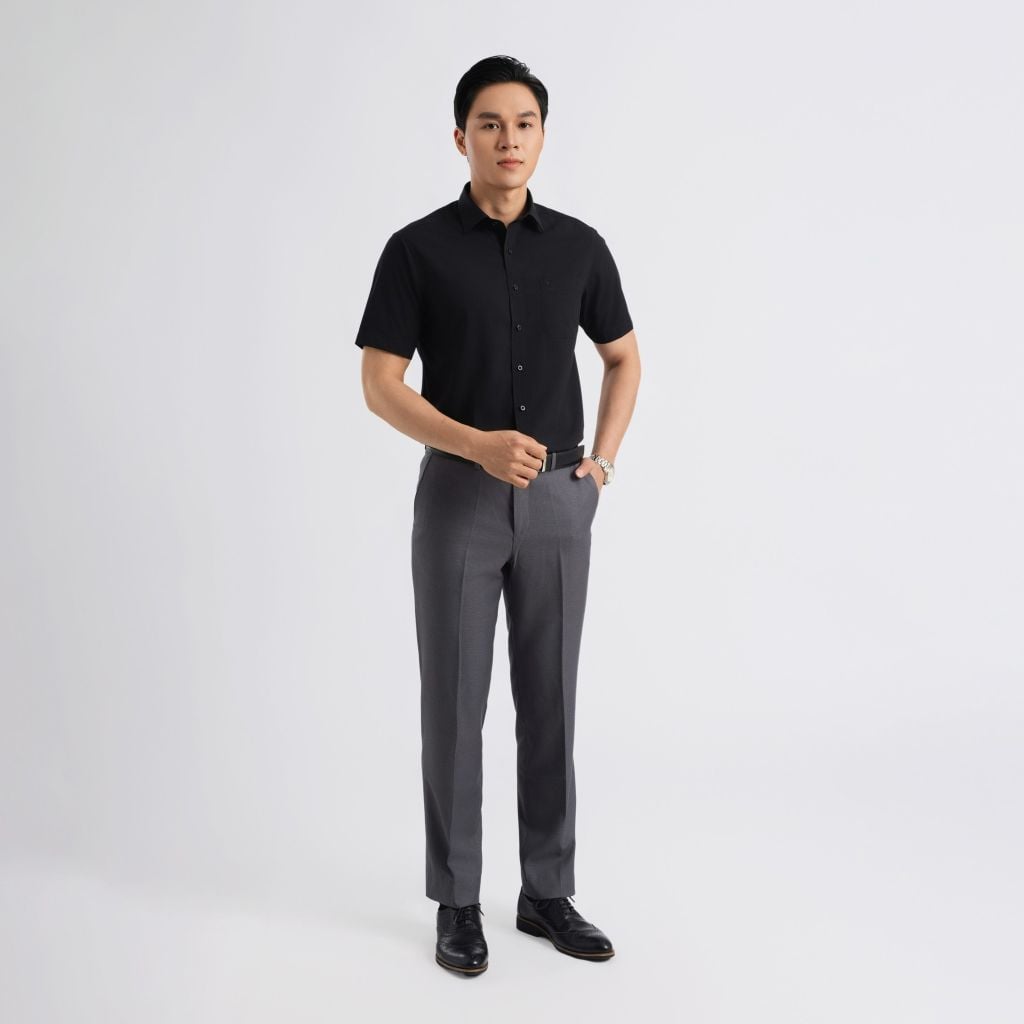 ÁO SƠ MI NGẮN TAY VITIMEX DÁNG RỘNG VỪA REGULAR TRƠN ARC 7686