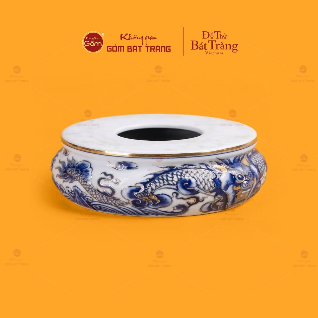 Đế Đỉnh Hương Thờ Men Lam Vẽ Vàng Vẽ Rồng