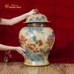Chóe Men Xanh Ngọc Họa Tiết Hoa Sen Vẽ Màu