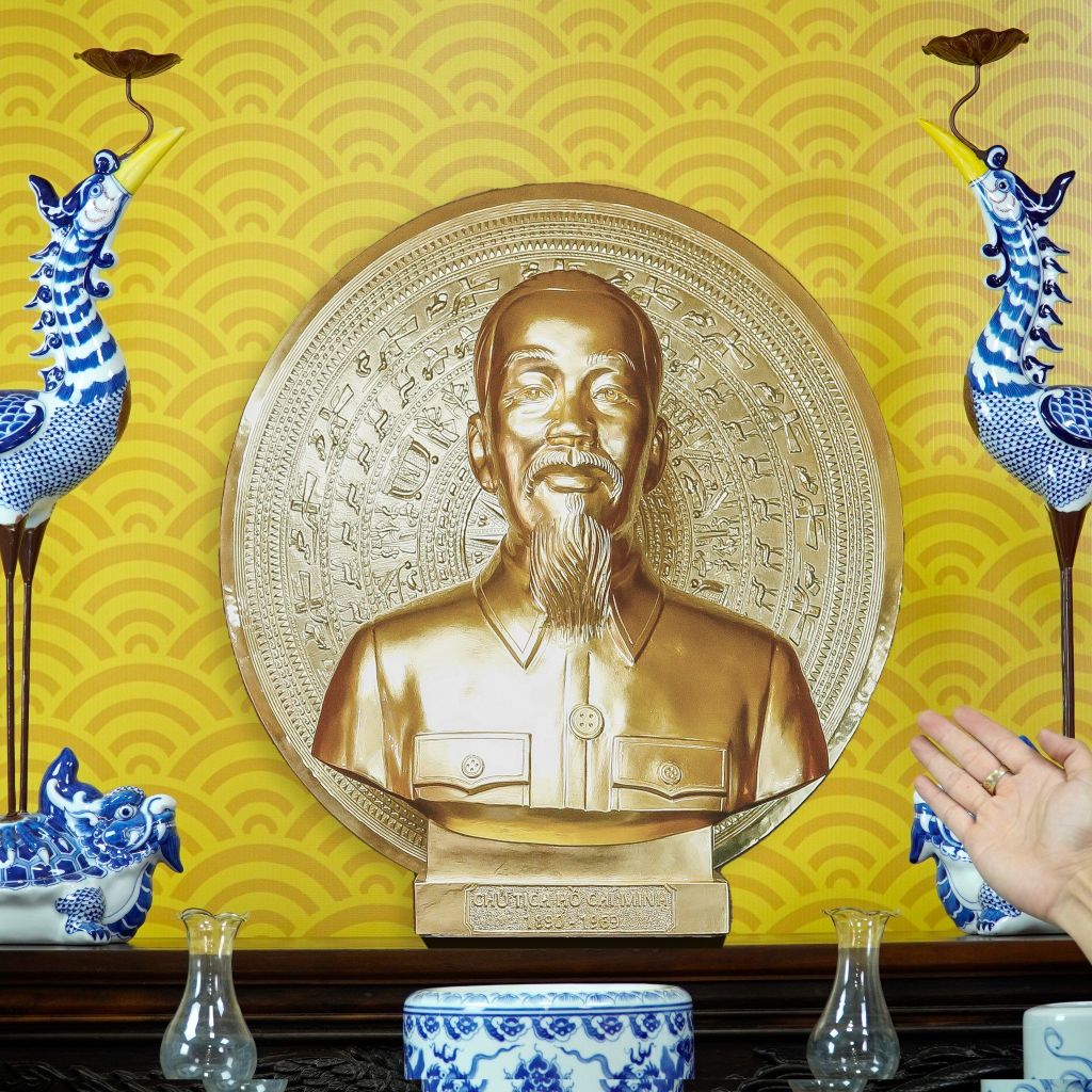 Bộ Đồ Thờ Bác Hồ (Cơ Bản 10 Món) Men Lam