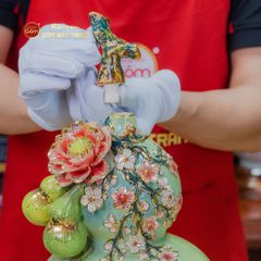 Bình Hồ Lô Xanh Cốm Đắp Nổi Vẽ Vàng Tài Lộc