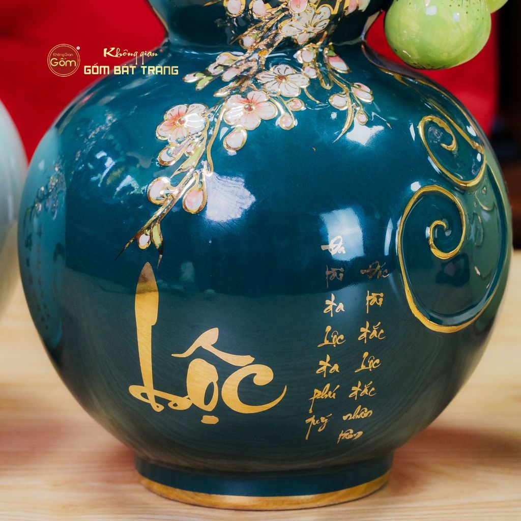 Bình Hồ Lô Xanh Lục Đắp Nổi Vẽ Vàng Tài Lộc