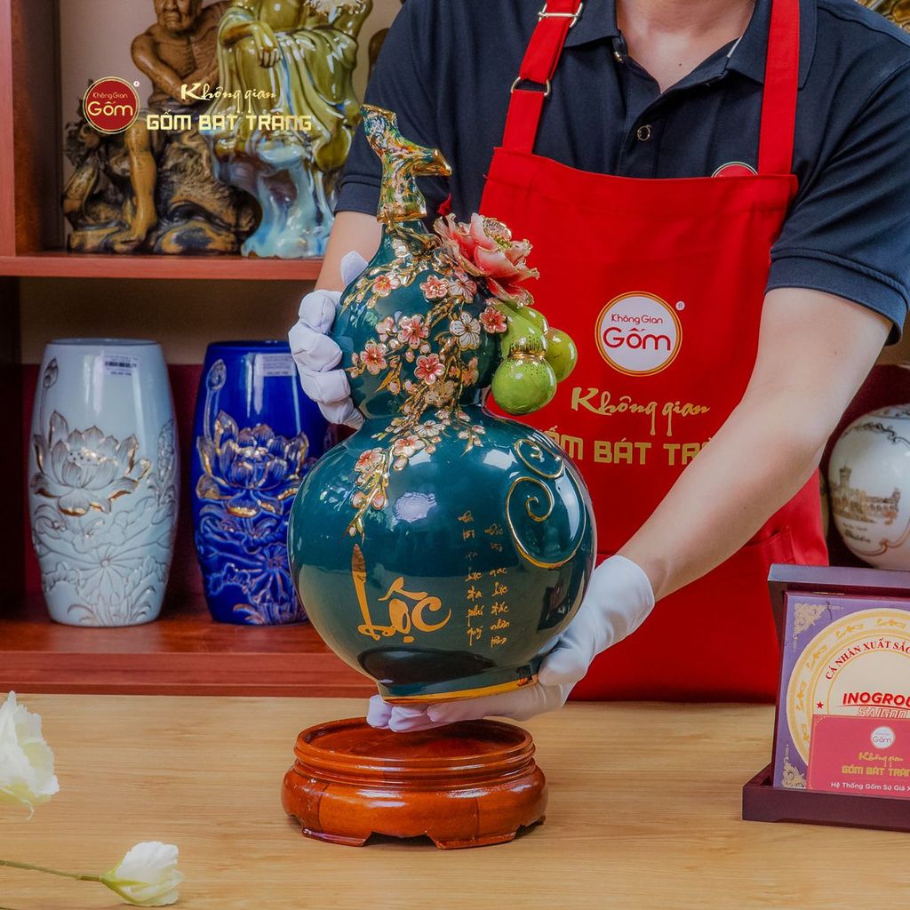 Bình Hồ Lô Xanh Lục Đắp Nổi Vẽ Vàng Tài Lộc