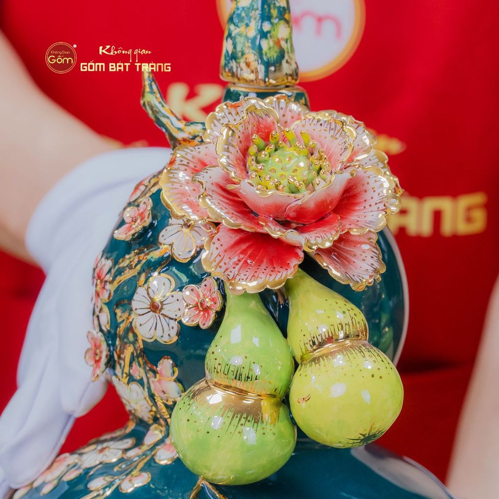 Bình Hồ Lô Xanh Lục Đắp Nổi Vẽ Vàng Tài Lộc