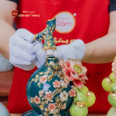 Bình Hồ Lô Xanh Lục Đắp Nổi Vẽ Vàng Tài Lộc
