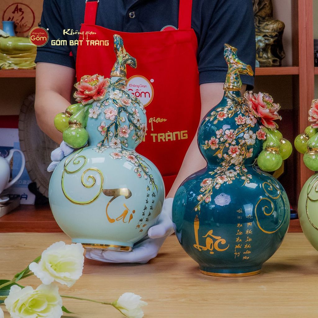 Bình Hồ Lô Xanh Biển Đắp Nổi Vẽ Vàng Tài Lộc