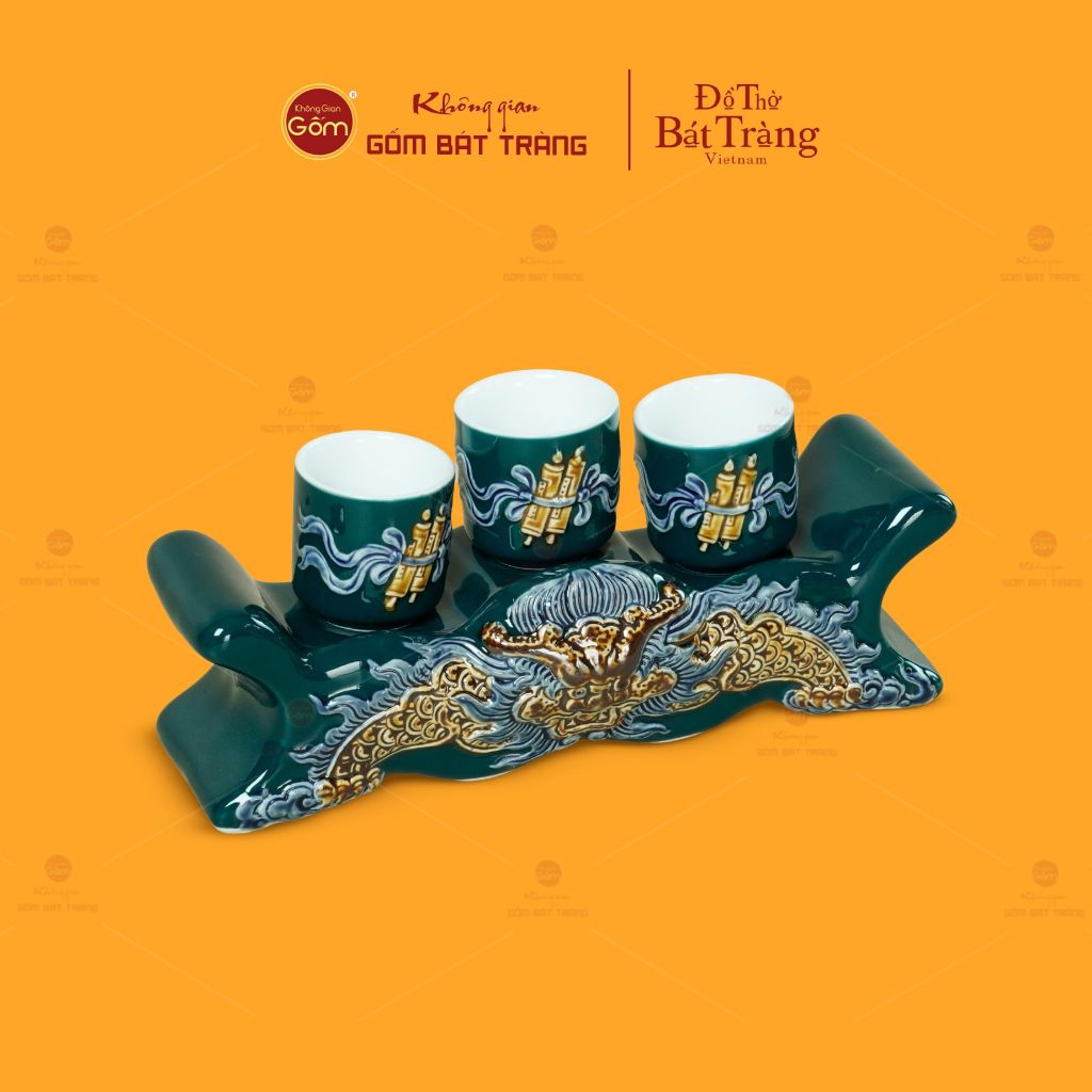 Bộ Kỷ Ngai 3 Chén Thờ Men Lục Họa Tiết Cuốn Thư