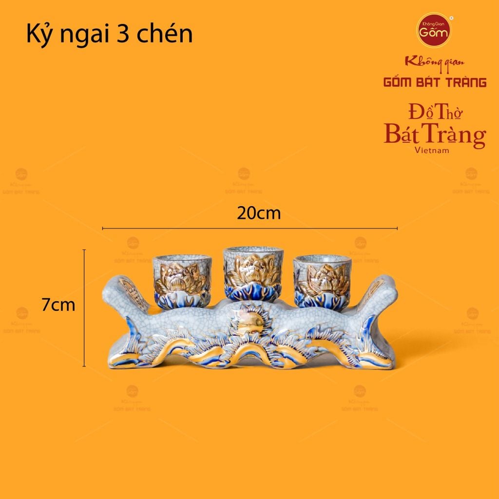 Bộ Kỷ Ngai 3 Chén Thờ Men Rạn Vẽ Vàng
