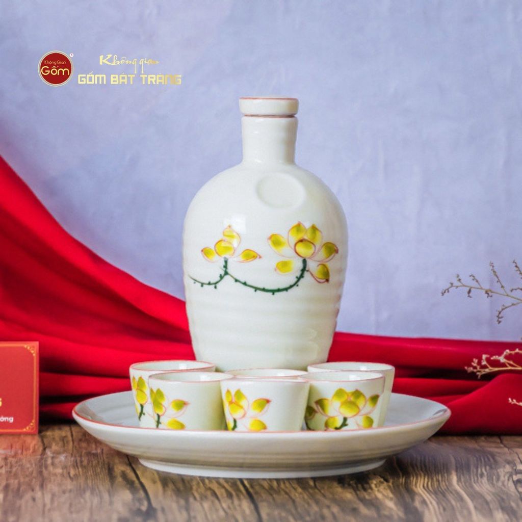 Bộ Nậm Rượu Hoa Sen Vàng