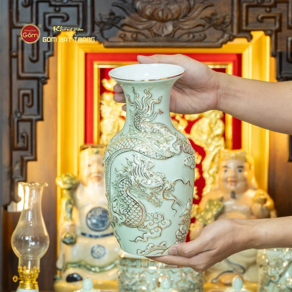 Lọ Hoa Thờ Men Ngọc Hoàng Tộc Cá Chép Hóa Rồng Vẽ Vàng