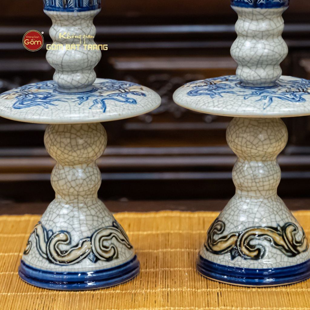 Chân Đèn Thờ Men Rạn Họa Tiết Song Long Chầu Nguyệt