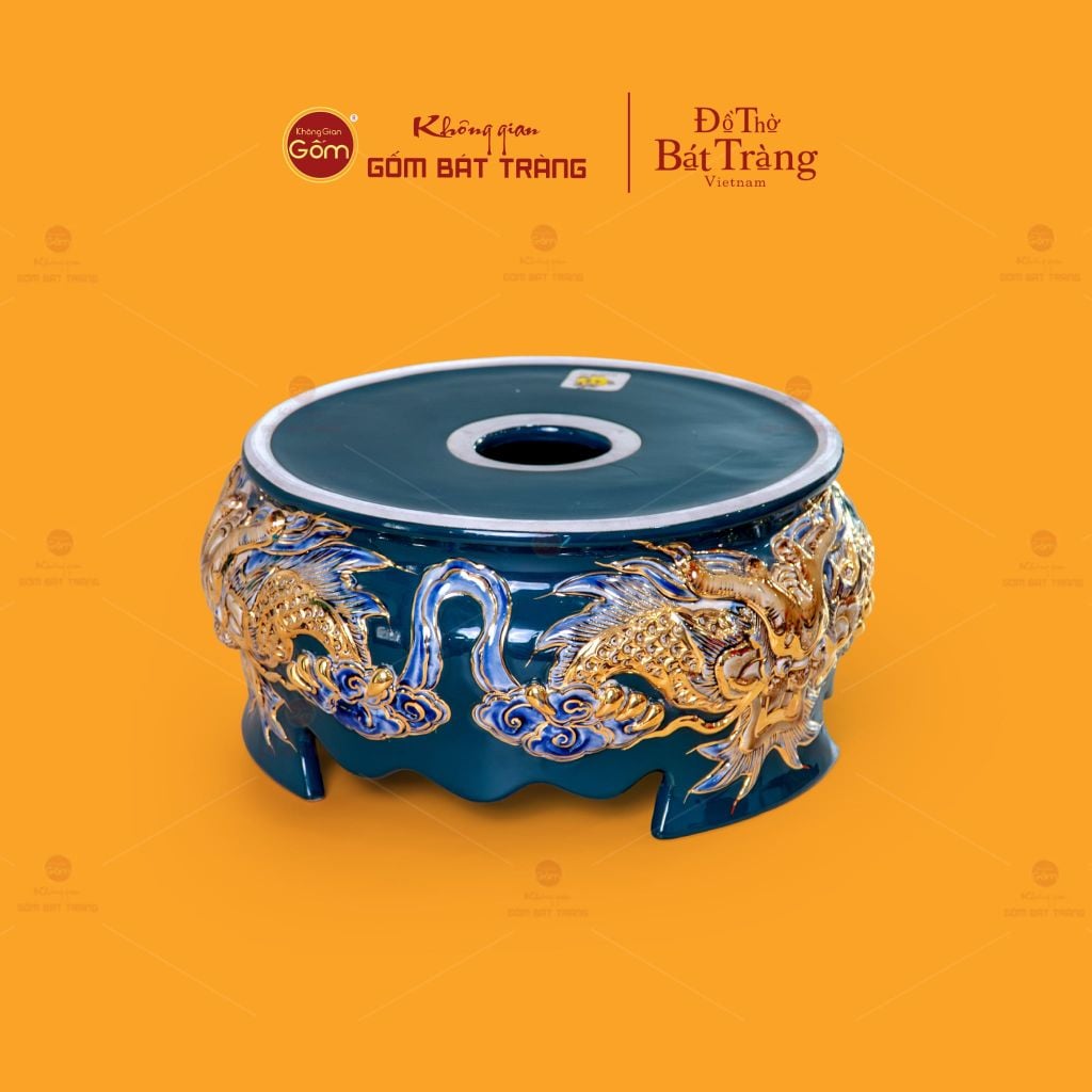 Đế Đỉnh Hương Thờ Men Xanh Lục Vẽ Vàng