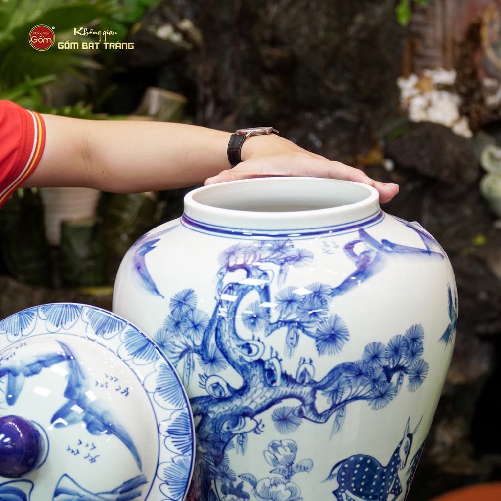 Chóe Men Lam Họa Tiết Tùng Lộc