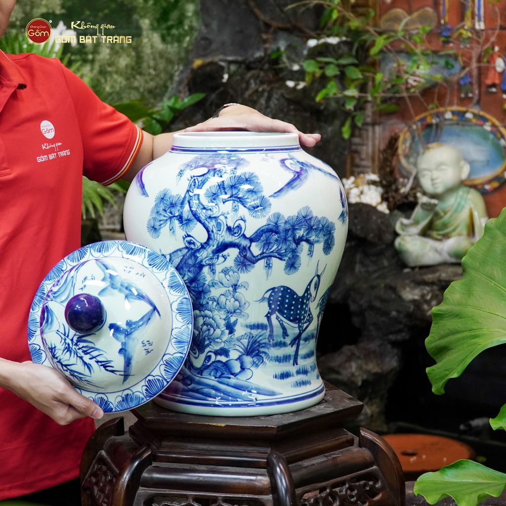 Chóe Men Lam Họa Tiết Tùng Lộc