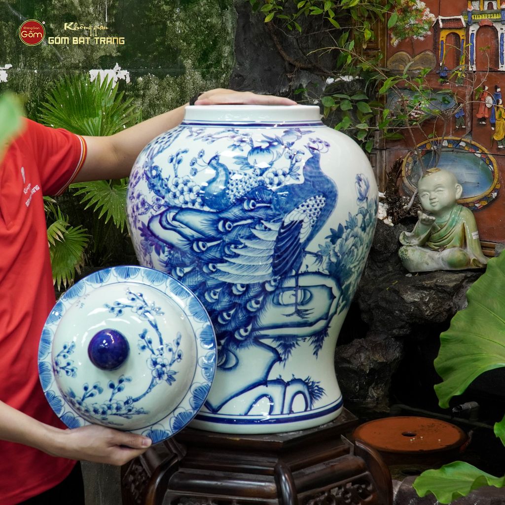 Chóe Men Lam Họa Tiết Chim Công Đào