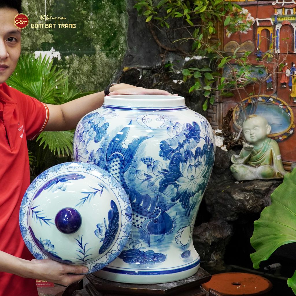 Chóe Men Lam Họa Tiết Sen Cá