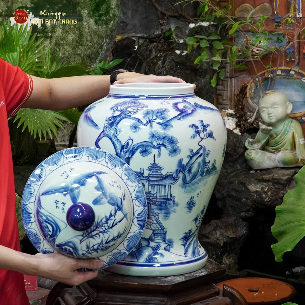 Chóe Men Lam Họa Tiết Chùa Sơn Thủy