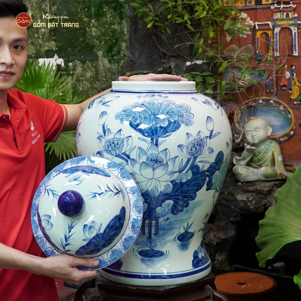 Chóe Men Lam Vẽ Tay Họa Tiết Hoa Sen Trắng