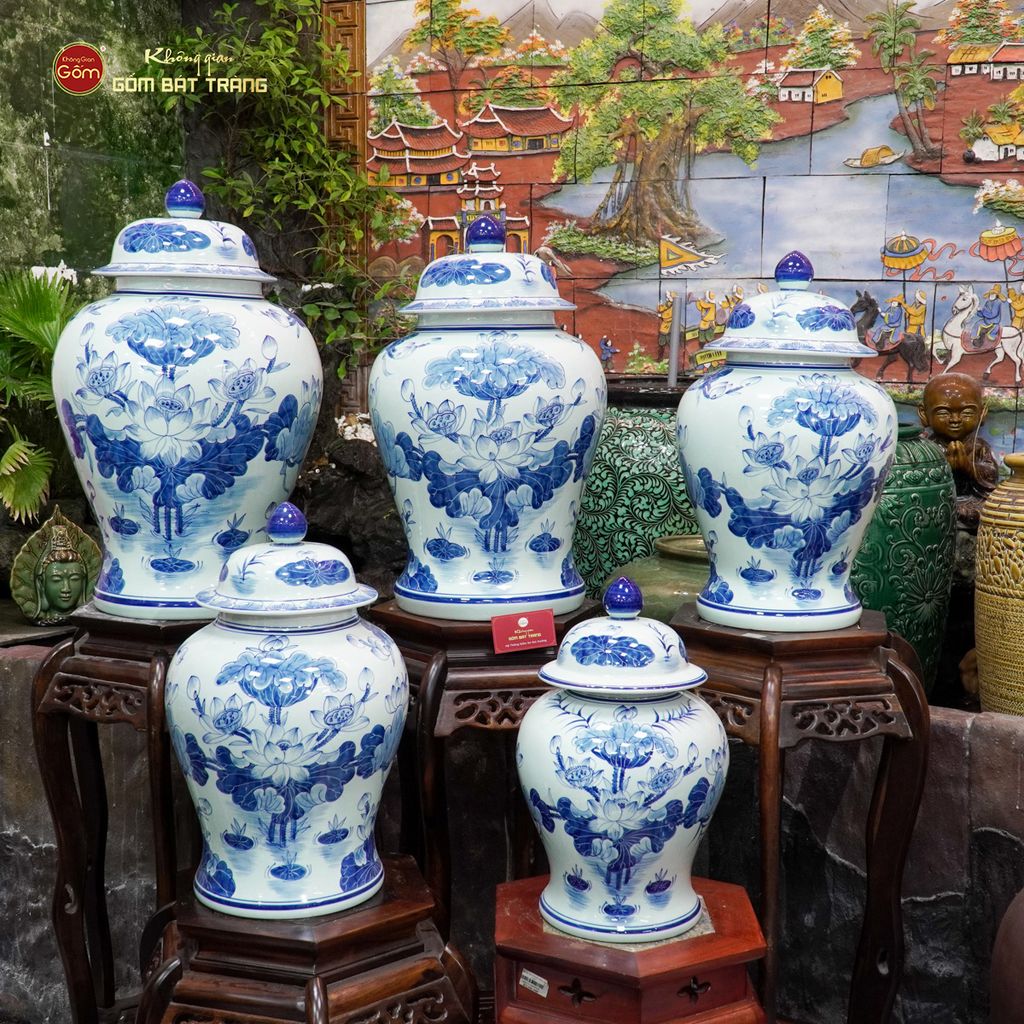 Chóe Men Lam Vẽ Tay Họa Tiết Hoa Sen Trắng