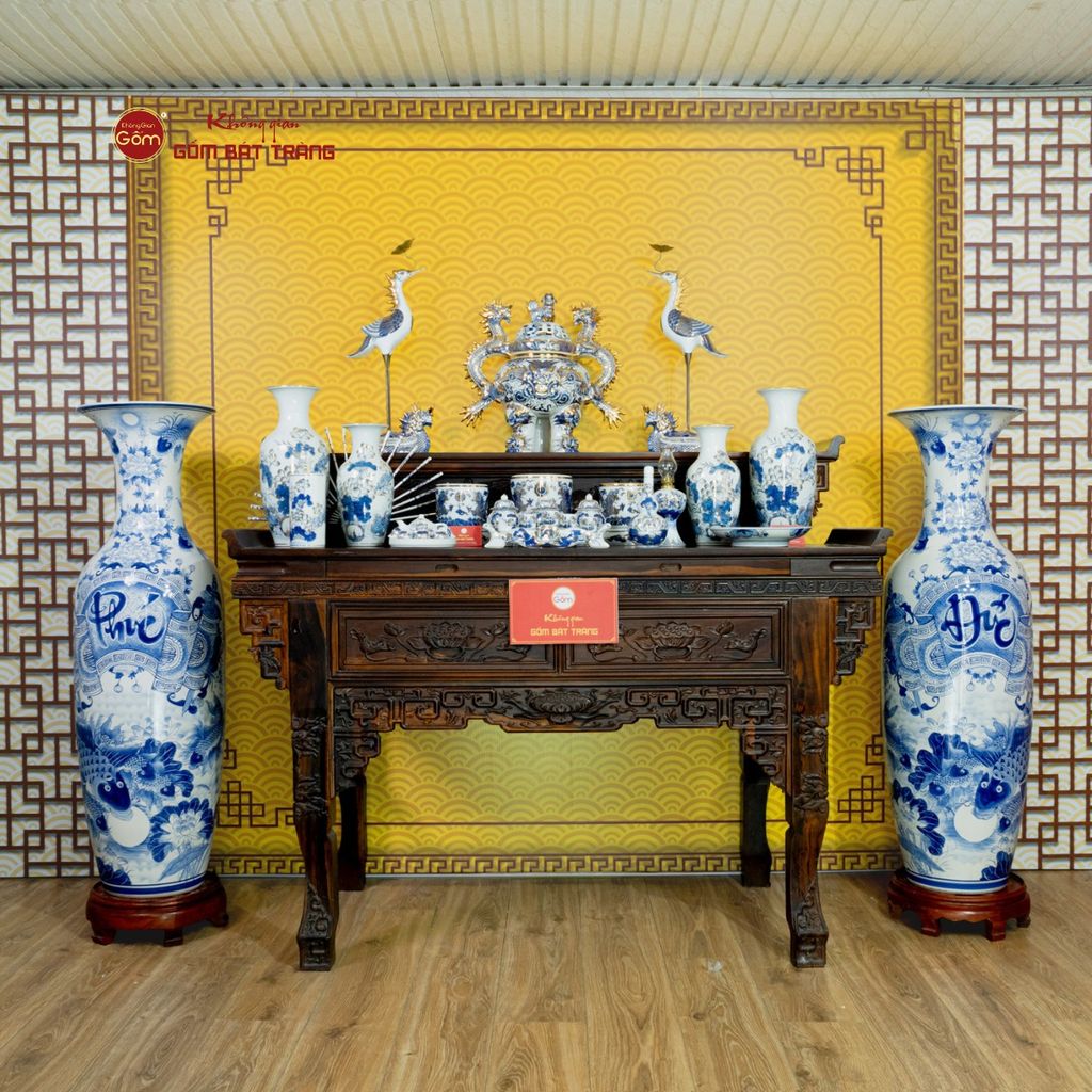 Lộc Bình 1M2 Men Lam Họa Tiết Phúc Đức