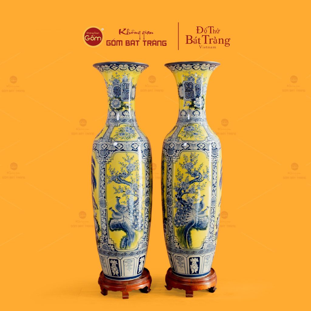 Lộc Bình 1M4 Men Vàng Họa Tiết Tứ Cảnh