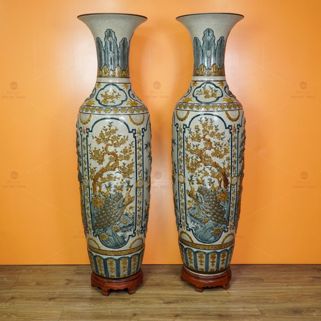 Lộc Bình 1M6 Men Rạn Họa Tiết Tứ Quý Đắp Nổi