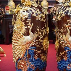 Lộc Bình Men Nâu Công Đào Đắp Nổi Dát Vàng