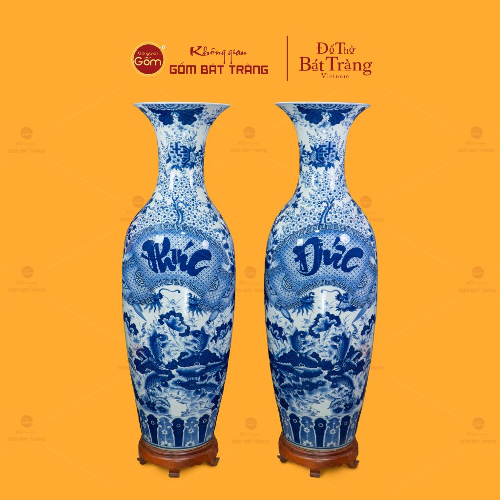 Lộc Bình Men Lam Họa Tiết Phúc Đức