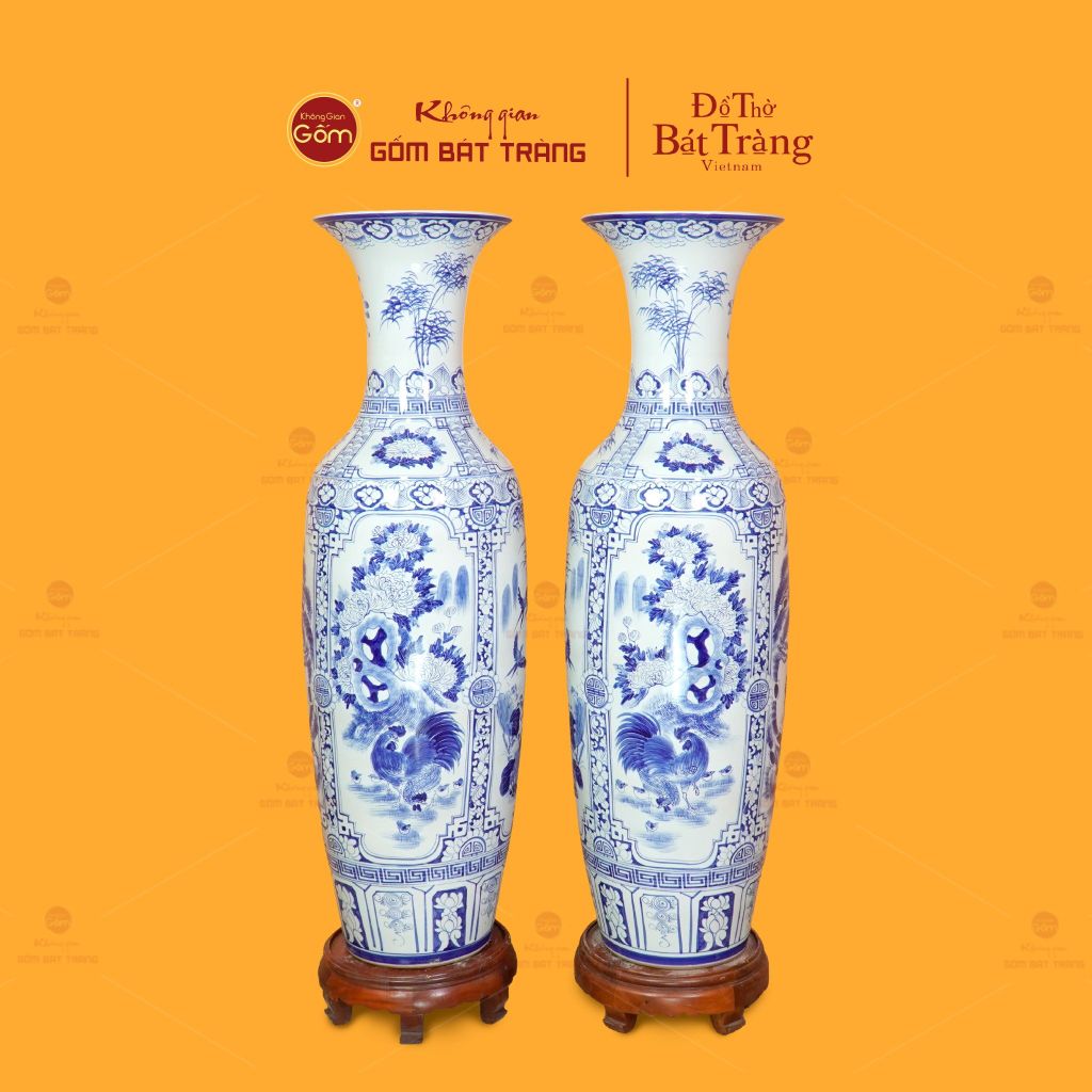 Lộc Bình Men Lam Họa Tiết Tứ Quý