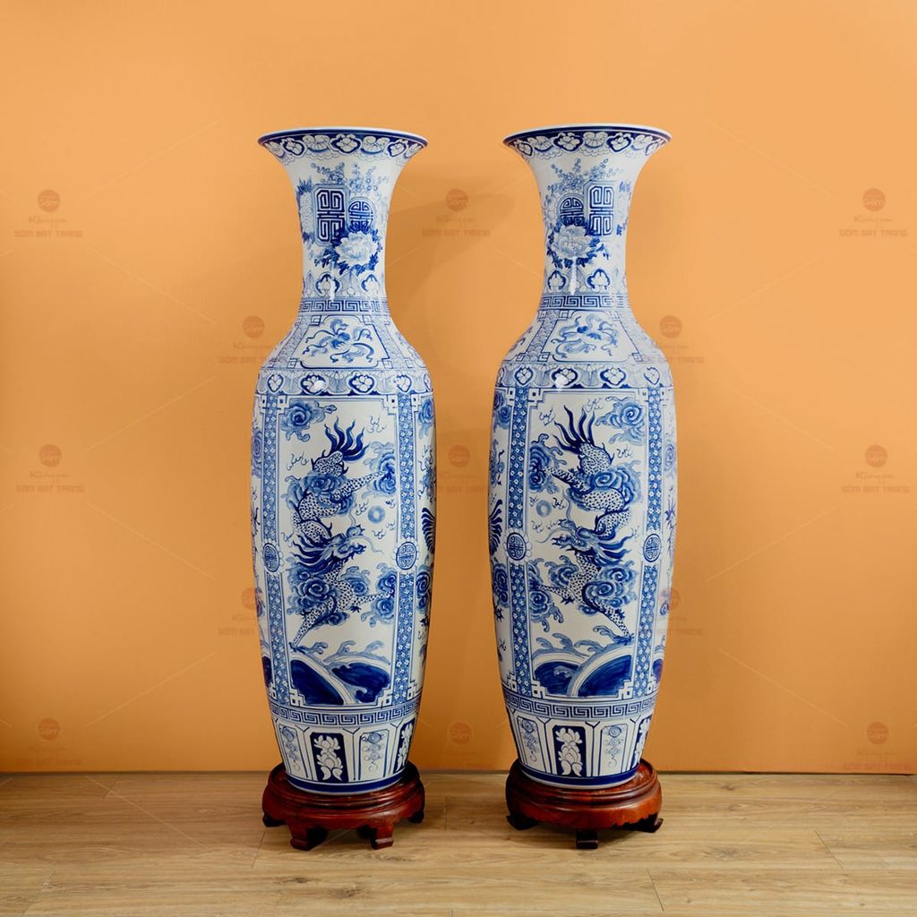 Lộc Bình 1M4 Men Lam Họa Tiết Tứ Linh