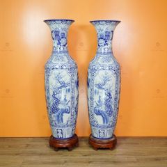 Lộc Bình Men Lam Họa Tiết Tứ Quý