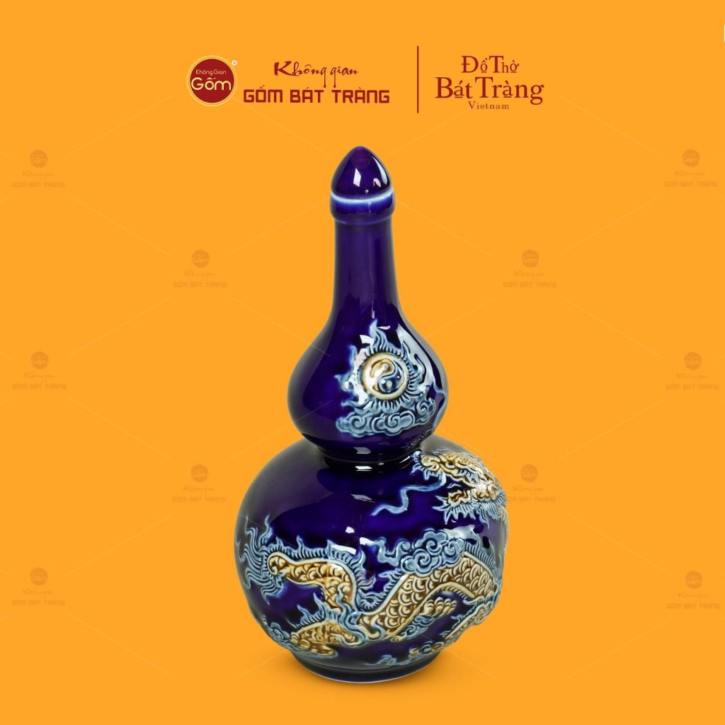 Nậm Rượu Thờ Men Xanh Coban Họa Tiết Kim Long Chầu Nhật