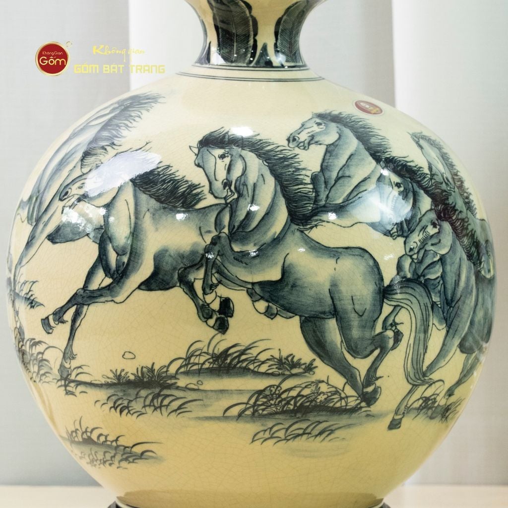 Quả Hút Lộc Men Trắng Vẽ Kỹ Mã Đáo Thành Công