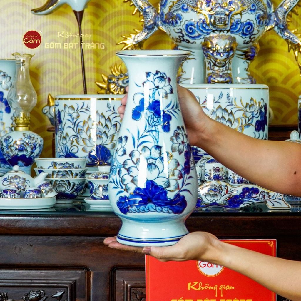 Bộ Đồ Thờ Gia Tiên (Cao Cấp 17 Món) Men Lam Vẽ Vàng