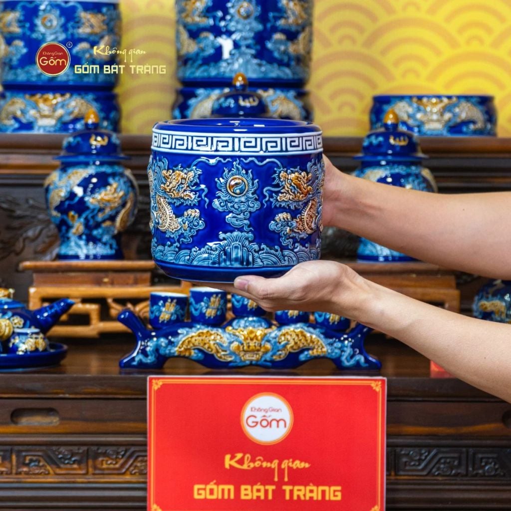 Bát Hương Thờ Men Xanh Coban Họa Tiết Song Long Chầu Nguyệt