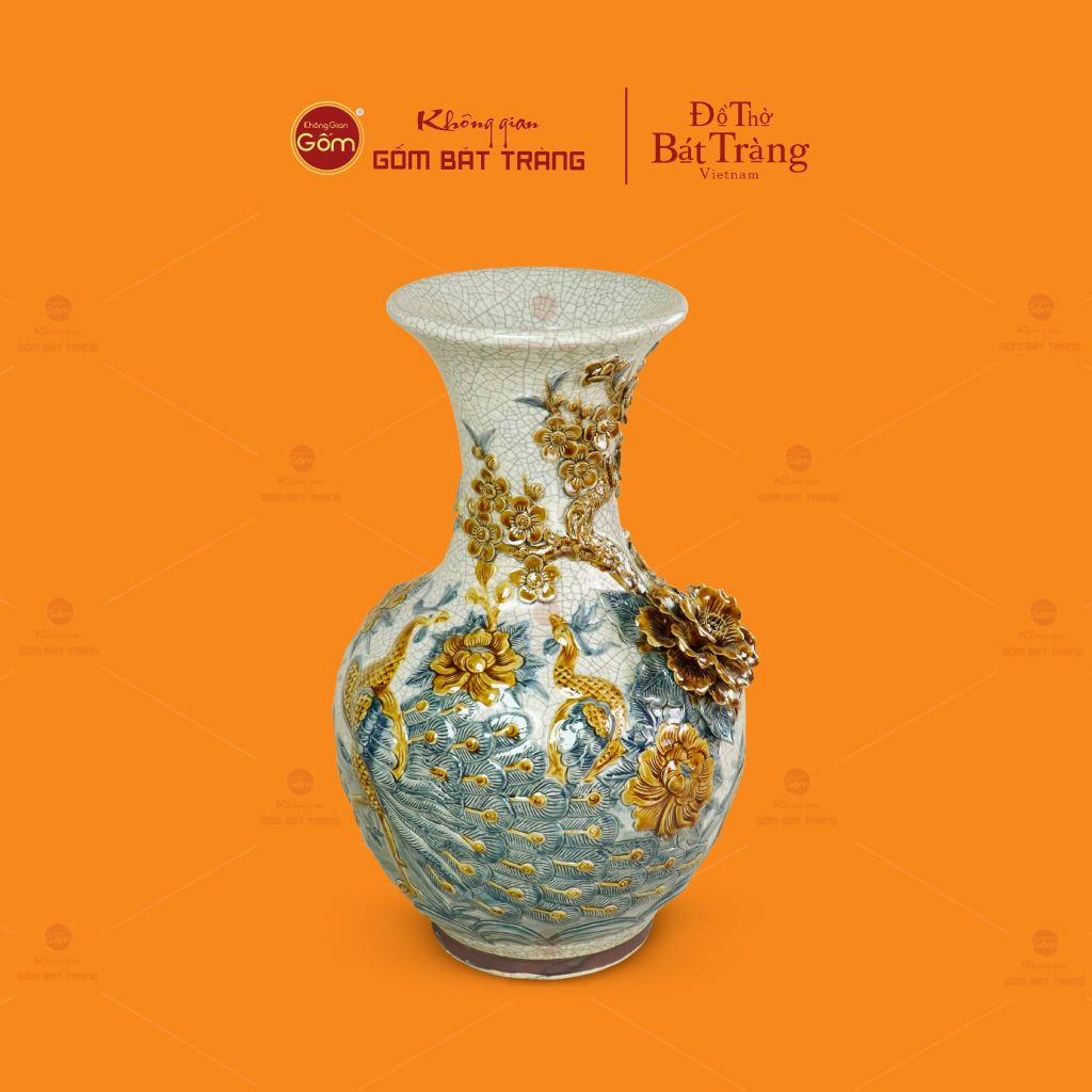 Tỏi Bình Men Rạn Đắp Nổi Họa Tiết Công Đào Hoa