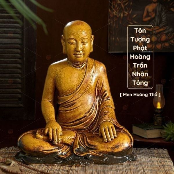 Tượng Phật Ngồi Hoàng Trần Nhân Tông
