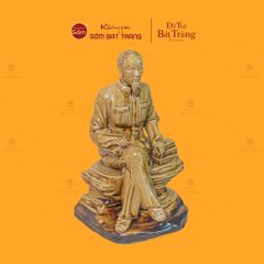 Tượng Bác Hồ Ngồi Bệ Đá
