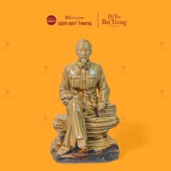 Tượng Bác Hồ Ngồi Bệ Đá